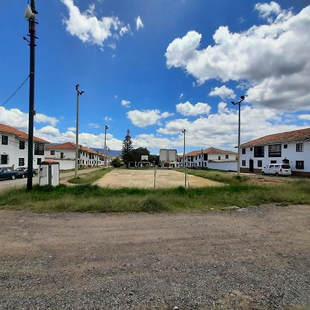 Aparta Hotel El Refugio De Maria ビージャ・デ・レイバ エクステリア 写真
